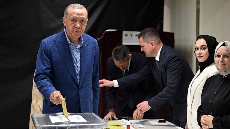 Baigėsi Turkijos prezidento rinkimai
